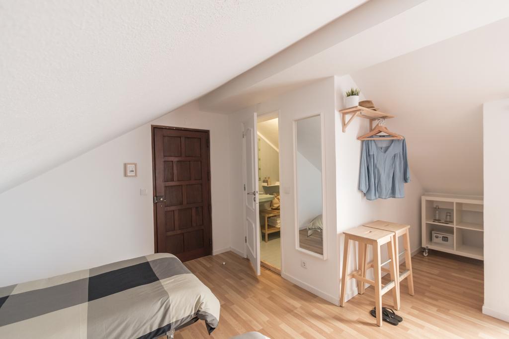 Homemoel Local Accomodation Al São Pedro de Muel Exteriör bild